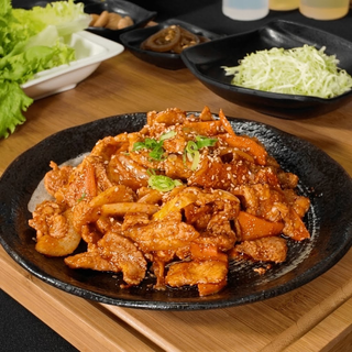 Frozen Spicy Pork (Jeyuk Bokkeum, 16oz)